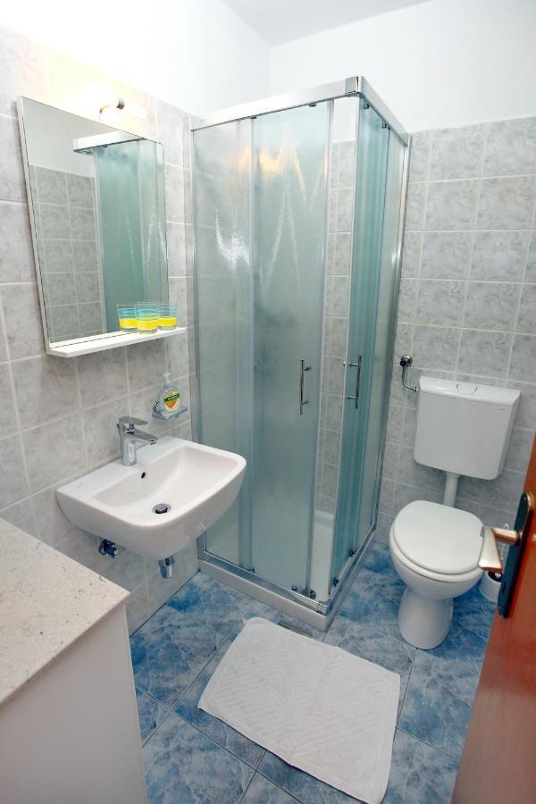 בפורטורוז Dino Studio And Room Apartments מראה חיצוני תמונה